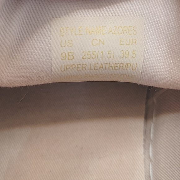 Kate Spade New York ♠️ Azores Slip On Sneaker, size 9, gently worn. - Picture 9 of 10